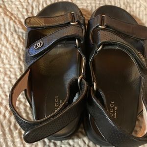 Black sandals size 38 Gucci